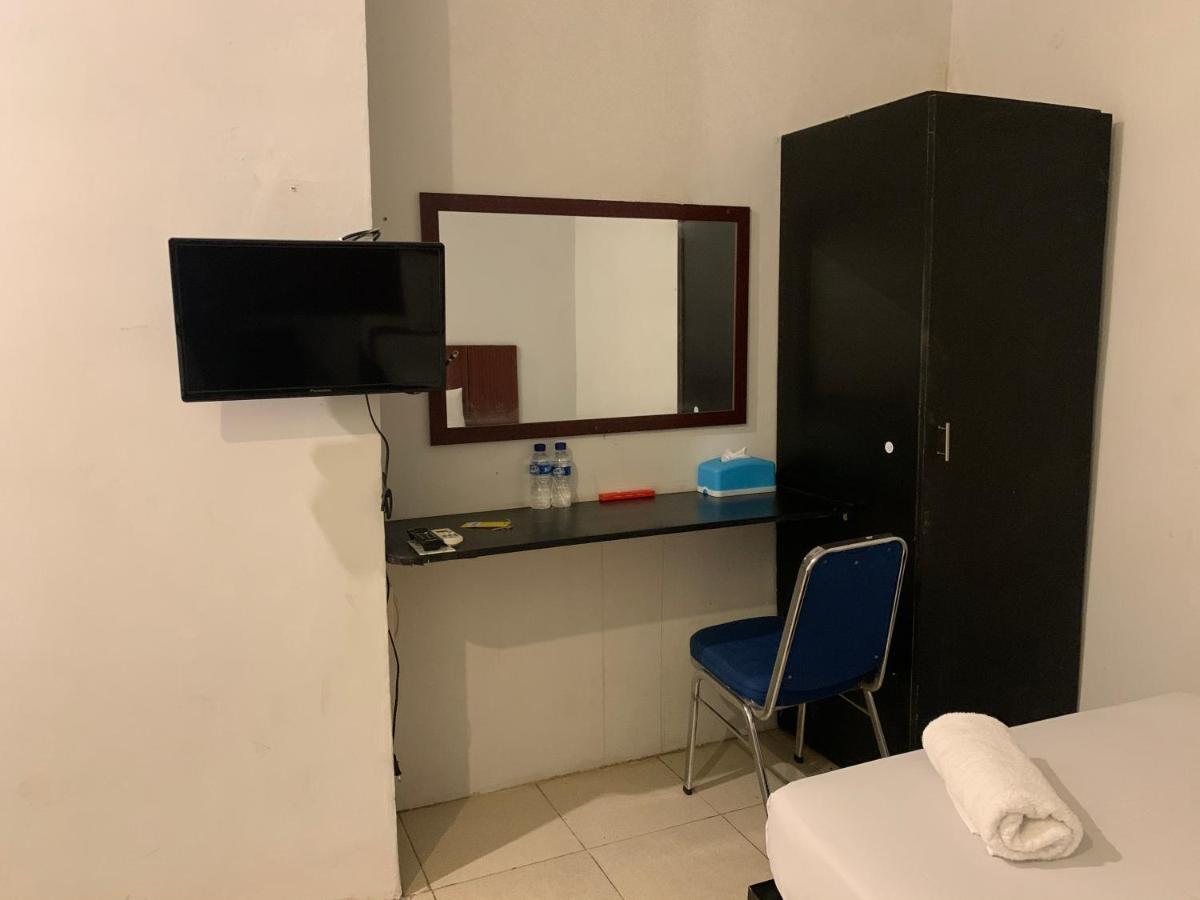 Oyo 361 Lovetel Padang  Bagian luar foto